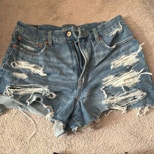 American Eagle Curvy 90s Boyfriend Shorts